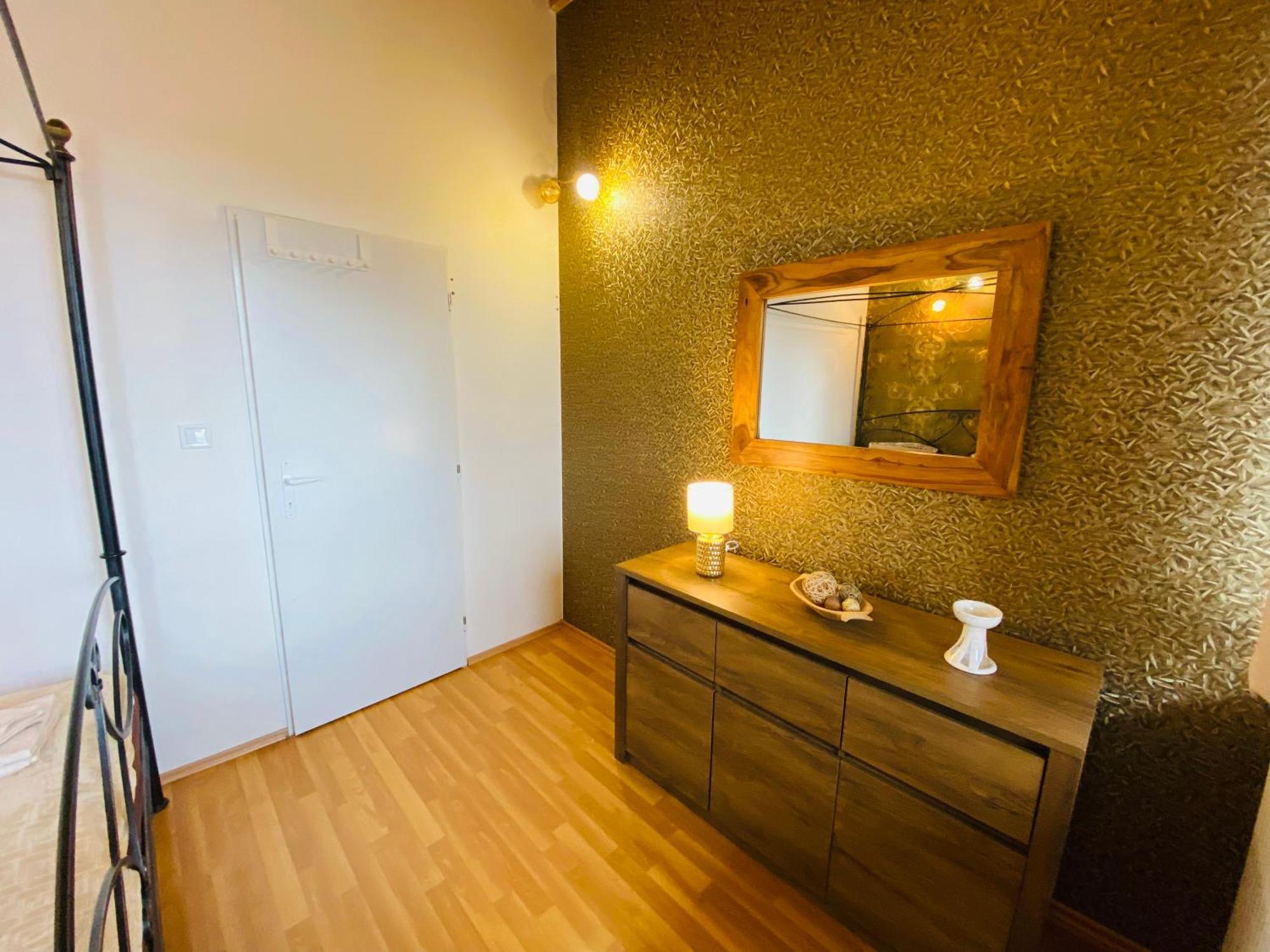 Dream Apartment Братислава Екстериор снимка